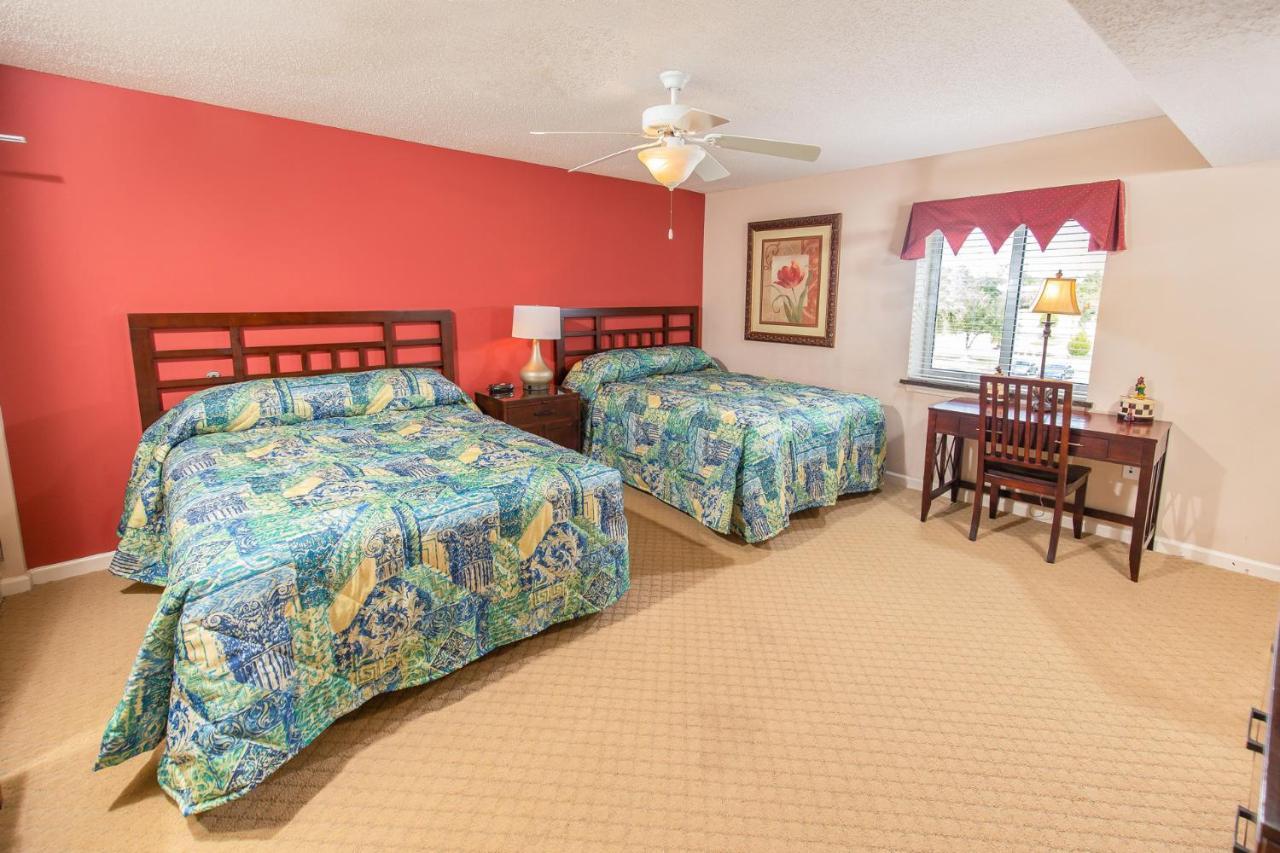 Barefoot Golf & Yacht Club 3*