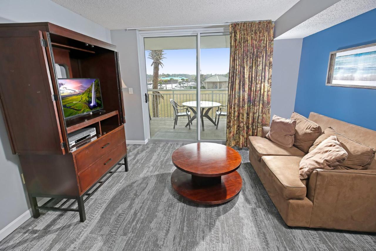 Barefoot Golf & Yacht Club 3*